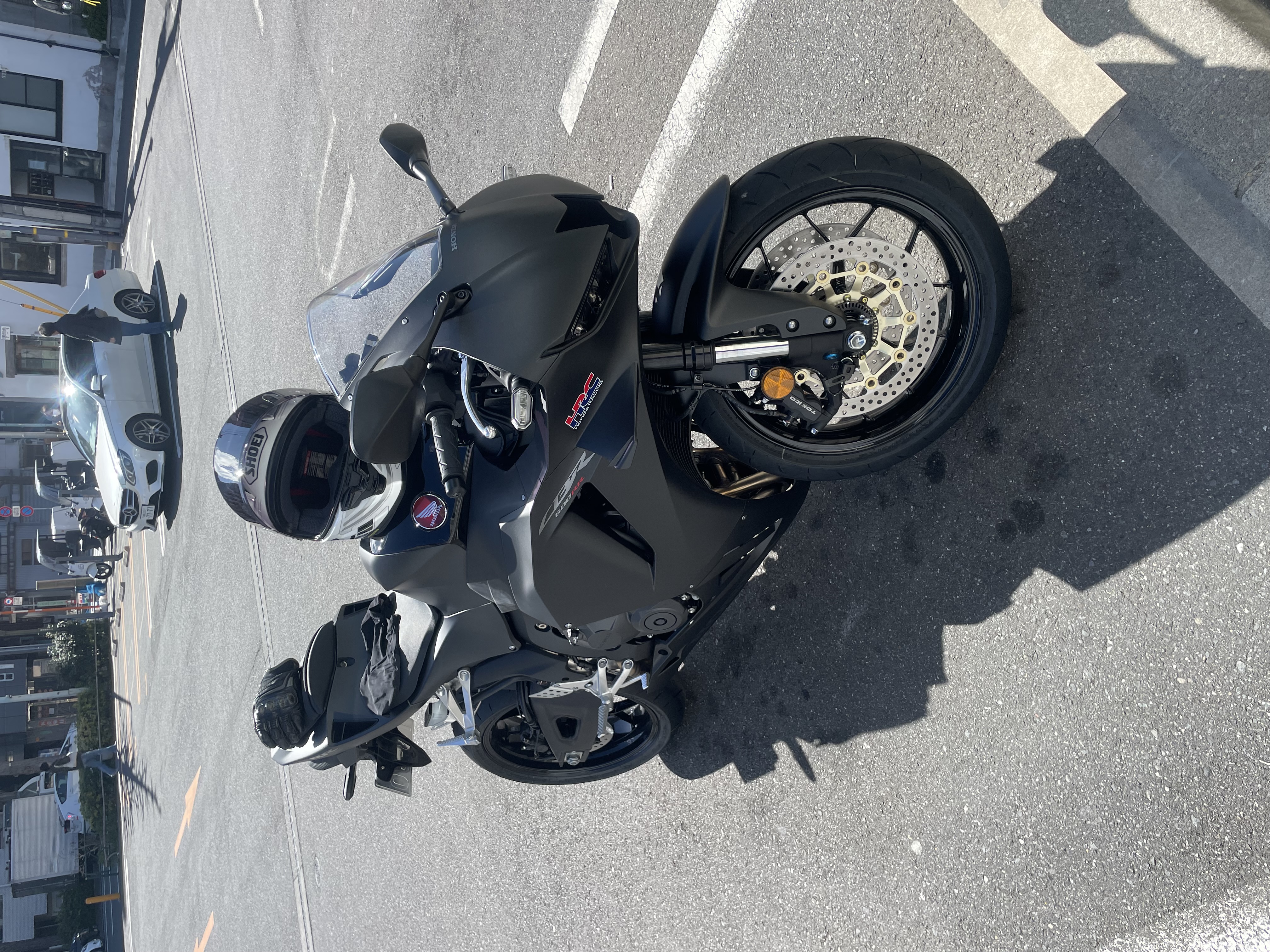 CBR600RR、2024年式、サイド