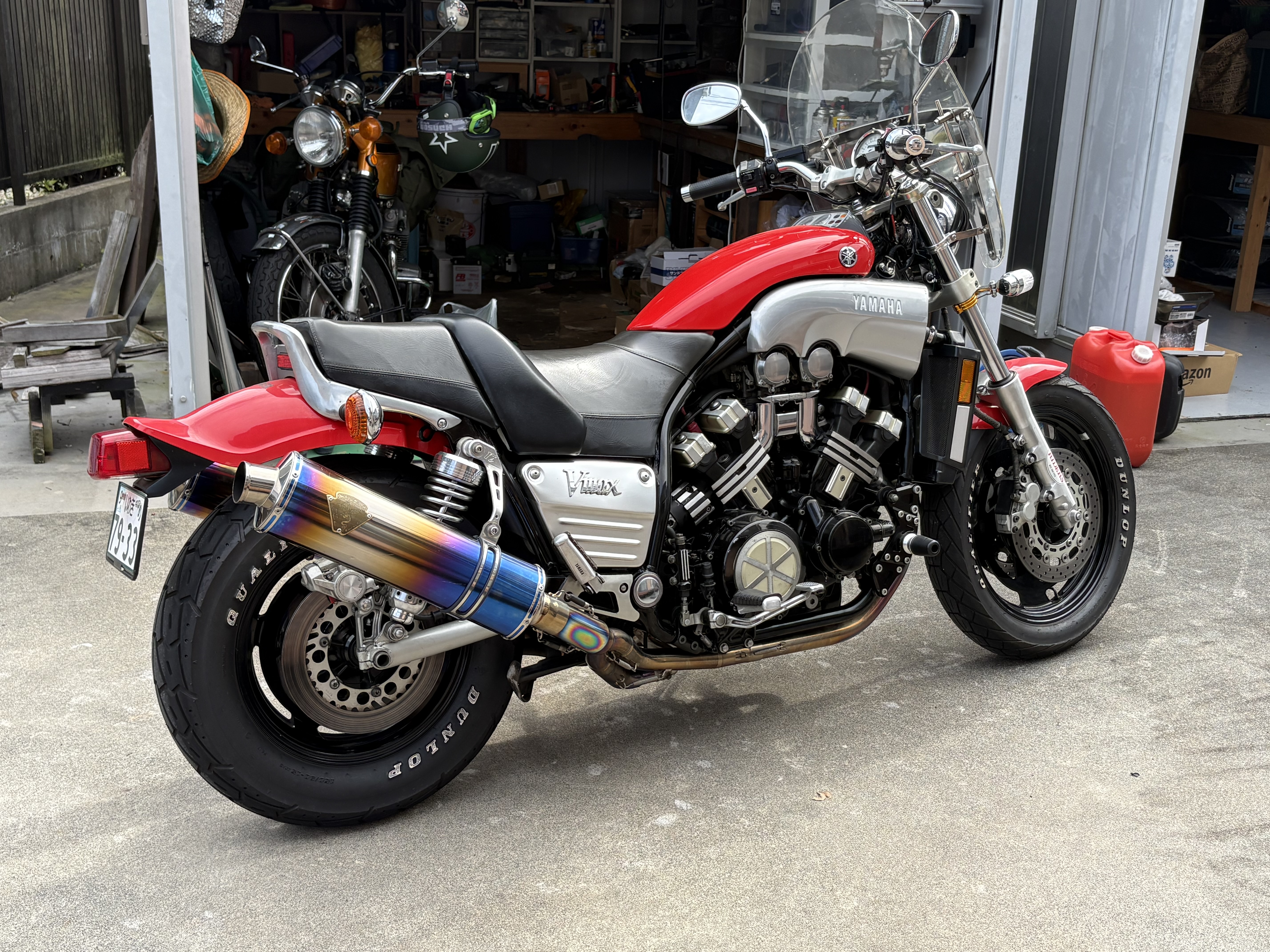 VMAX1200、1995年式、サイド